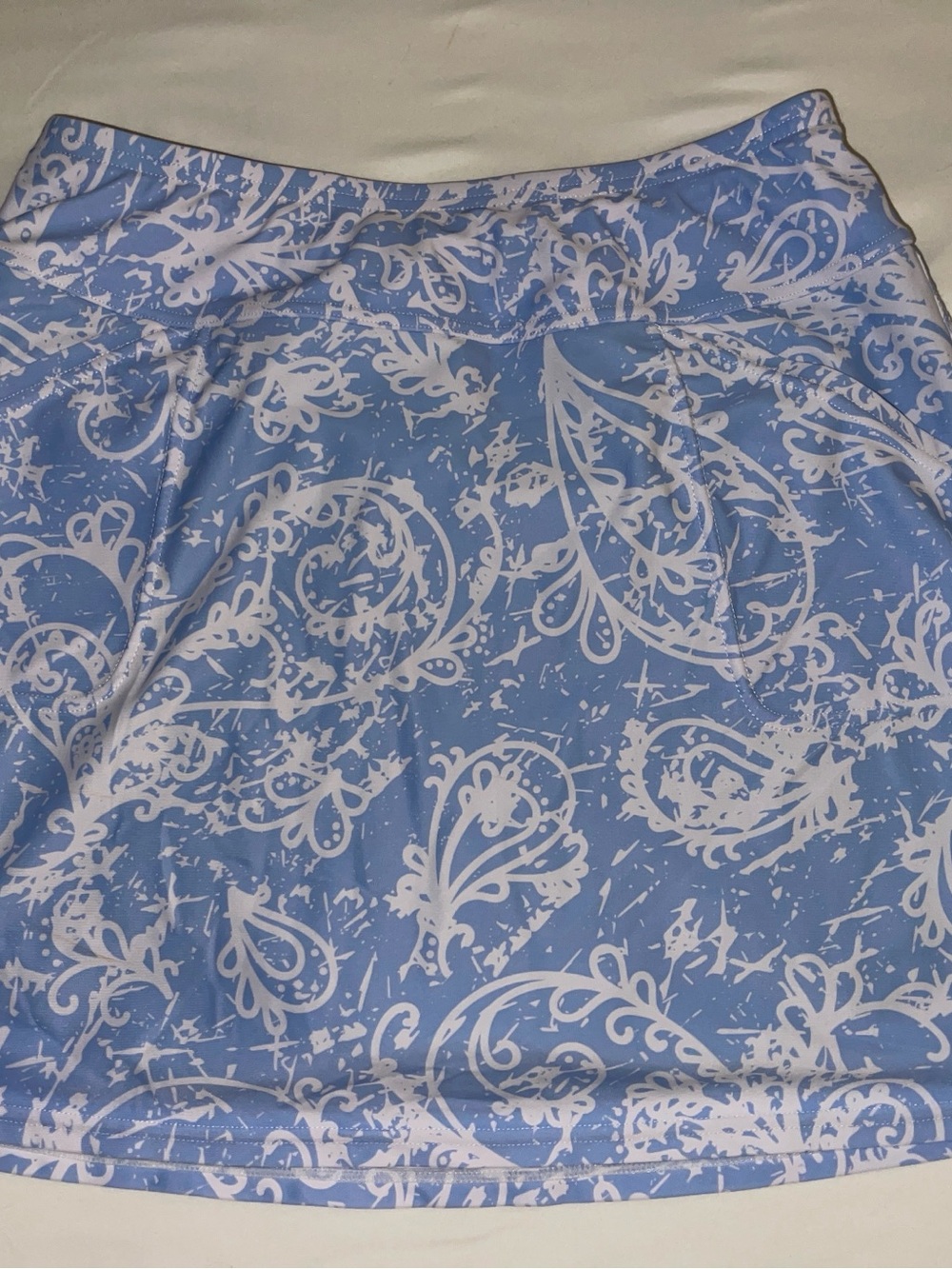Women’s Golf Skirt with inside shorts Sz M SKU: 0824-19